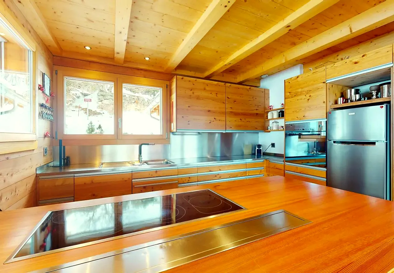 Chalet kitchen with a dishwasher